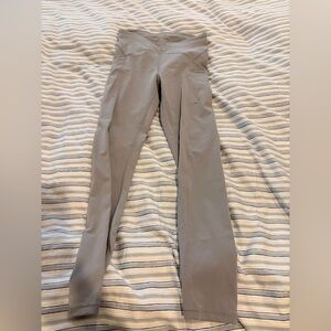 Lululemon size 6 leggings